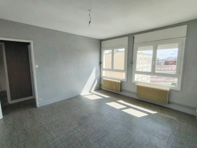 APPARTEMENT T4 A VENDRE - CHALON SUR SAONE - 61.2 m2 - 67000€