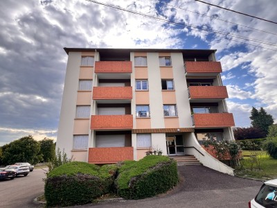 APPARTEMENT T4 A VENDRE - EPINAC - 73.84 m2 - 77000€
