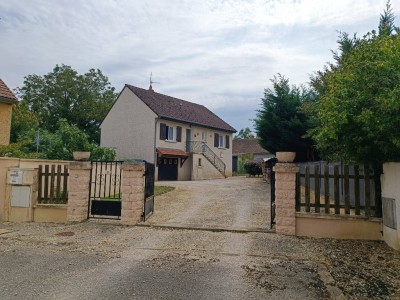 Maison sur sous sol avec dpendance A VENDRE - AUXONNE - 108.18 m2 - 158000€