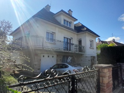 MAISON A VENDRE - CHALON SUR SAONE - 158.36 m2 - 220000€