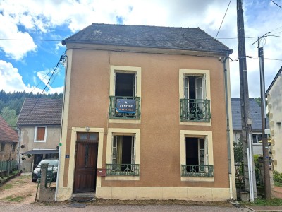 MAISON A VENDRE - LUCENAY L EVEQUE - 104.96 m2 - 45000€