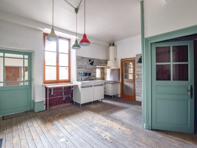 IMMEUBLE DE RAPPORT A VENDRE - GIVRY - 145 m2 - 123000€