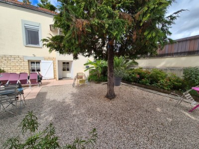Maison en pierre A VENDRE - CHATENOY LE ROYAL - 178 m2 - 239000€