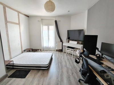 APPARTEMENT T2 A VENDRE - CHALON SUR SAONE - 31.96 m2 - 52000€