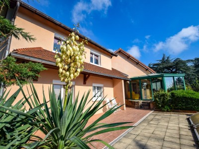 MAISON A VENDRE - GIVRY - 201 m2 - 655�000�&euro;