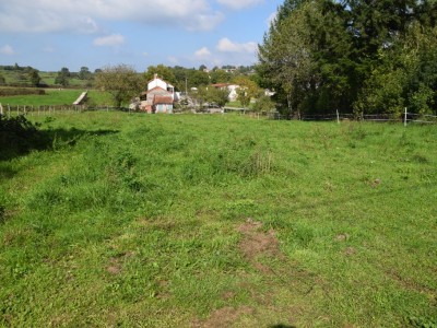 Thury-Terrain constructible 1900m² A VENDRE - THURY - 1866 m2 - 25 500 €