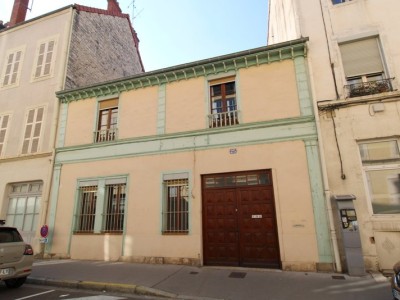 MAISON A VENDRE - CHALON SUR SAONE - 176.57 m2 - 315 700 €