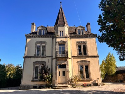 MAISON A VENDRE - AUTUN - 308 m2 - 599 000 €