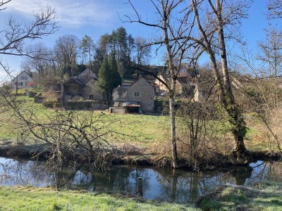 PROPRIETE A VENDRE - AIGNAY LE DUC - 79.77 m2 - 27000€