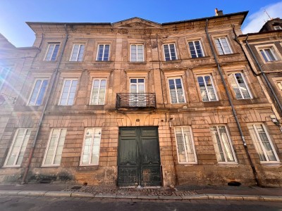 IMMEUBLE DE RAPPORT A VENDRE - AUTUN - 540 m2 - 473700€