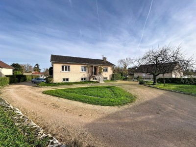 Maison leve sur sous-sol A VENDRE - SENNECEY LE GRAND - 150 m2 - 347000€