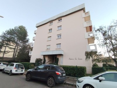 STUDIO A VENDRE - CHALON SUR SAONE - 38.83 m2 - 71000€