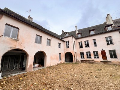MAISON A VENDRE - AUTUN - 390 m2 - 362000€