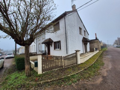 MAISON A LOUER - EPINAC - 73.56 m2 - 670�&euro; charges comprises par mois