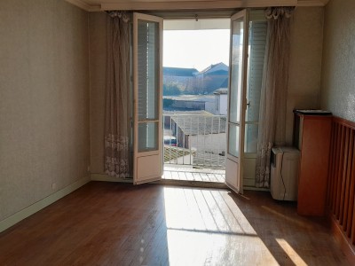 APPARTEMENT T4 A VENDRE - CHALON SUR SAONE - 62.12 m2 - 61040€