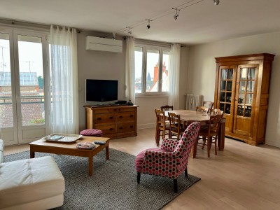 APPARTEMENT T5 A VENDRE - CHALON SUR SAONE CENTRE VILLE - 95.31 m2 - 240�000�&euro;
