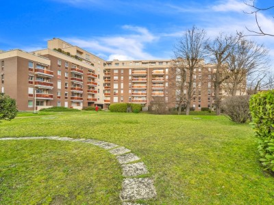 APPARTEMENT TYPE 2 AVEC CAVE ET GARAGE - DIJON - 44.88 m2 - VENDU