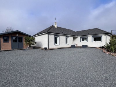 PLAIN PIED A VENDRE - ST SERNIN DU BOIS - 110.55 m2 - 294�000�&euro;