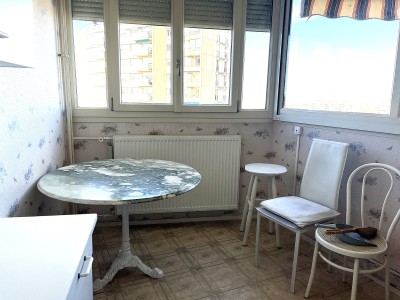 APPARTEMENT T3 A VENDRE - CHALON SUR SAONE - 74.85 m2 - 107�000�&euro;