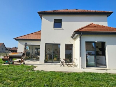 MAISON A VENDRE - PAGNY LE CHATEAU - 115 m2 - 299�000�&euro;