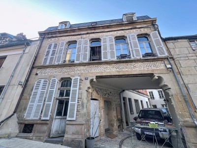 MAISON A VENDRE - AUTUN - 327 m2 - 151�200�&euro;