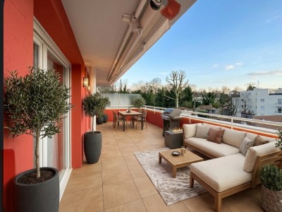 Appartement Type 4 au dernier �tage A VENDRE - DIJON - 90.3 m2 - 299�000�&euro;