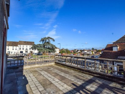 Maison ancienne et ses d�pendances - GIVRY - 100 m2 - VENDU