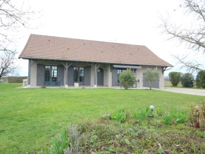 Maison avec terrain, A VENDRE - SORNAY - 142 m2 - 270�000�&euro;