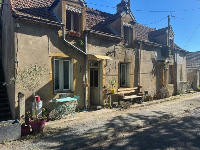 IMMEUBLE DE RAPPORT A VENDRE - MOLINET - 277.49 m2 - 61�000�&euro;