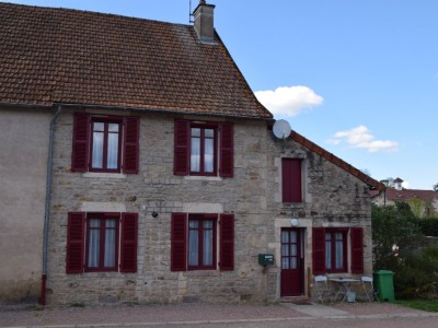 Maison en pierre rénovée A VENDRE - LACANCHE - 115.5 m2 - 149 900 &euro;