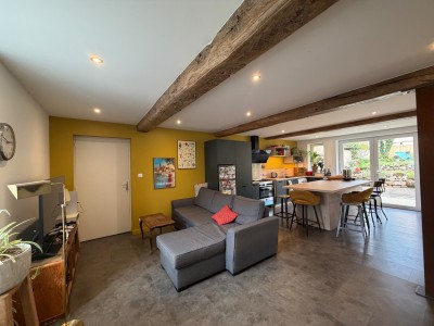 MAISON A VENDRE - ST CHRISTOPHE EN BRIONNAI - 199.54 m2 - 177 000 &euro;