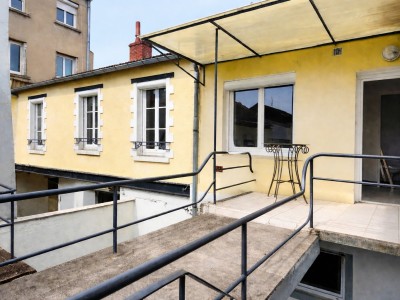 APPARTEMENT T2 A VENDRE - MONTCEAU LES MINES - 73 m2 - 75 000 &euro;
