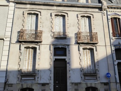 MAISON A VENDRE - CHALON SUR SAONE - 252.67 m2 - 378 735 &euro;
