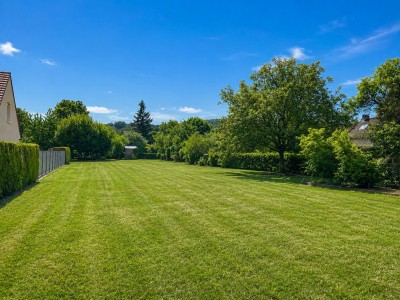 Terrain constructible non viabilisé A VENDRE - LAIVES - 44 500 &euro;