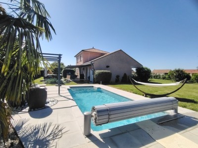 MAISON A VENDRE - ST MAURICE EN RIVIERE - 143 m2 - 289 000 &euro;