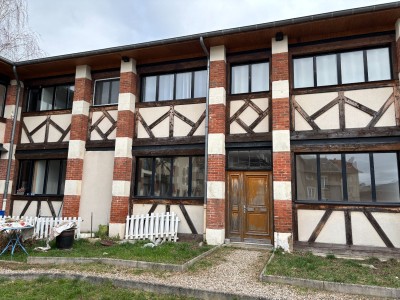 APPARTEMENT T3 A VENDRE - AUTUN - 74.48 m2 - 65 000 &euro;