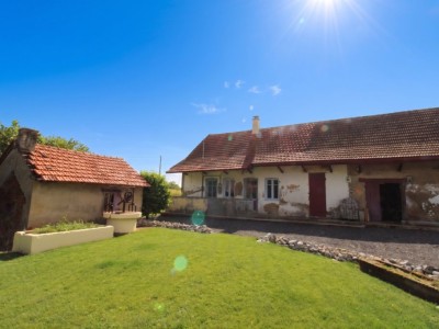 Maison sans chauffage avec dépendances A VENDRE - L ABERGEMENT ST COLOMBE - 75 m2 - 109 000 &euro;