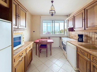 Appartement lumineux avec vue dégagée A VENDRE - DIJON Tire Pesseau - 73.29 m2 - 70 000 &euro;