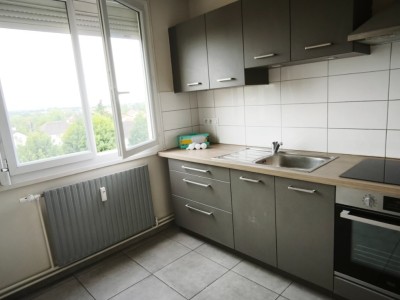APPARTEMENT T1 A LOUER - CHAMPFORGEUIL - 32.23 m2 - 540 &euro; charges comprises par mois