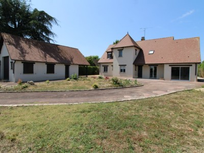 MAISON A VENDRE - VIREY LE GRAND - 207 m2 - 480 000 &euro;