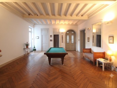 APPARTEMENT T8 A VENDRE - CHALON SUR SAONE - 312.58 m2 - 329 000 &euro;