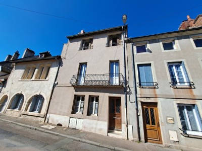 IMMEUBLE DE RAPPORT A VENDRE - AUTUN - 219 m2 - 95 000 &euro;