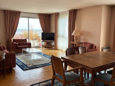 ROOFTOP T4 A LOUER - TALANT - 144.67 m2 - 1 560 &euro; charges comprises par mois