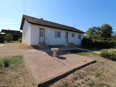 Pavillon 3 chambres, cinq garages A VENDRE - CHALON SUR SAONE - 94 m2 - 187 500 &euro;