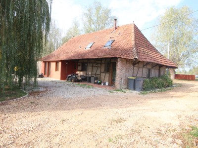 Ferme bressane et terrain, A VENDRE - FRANGY EN BRESSE - 108 m2 - 224 900 &euro;