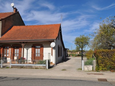 Maison mitoyenne et terrain, A VENDRE - ST GERMAIN DU BOIS - 92 m2 - 205 000 &euro;