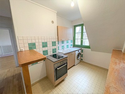 APPARTEMENT T2 A LOUER - CHALON SUR SAONE - 42 m2 - 567 &euro; charges comprises par mois