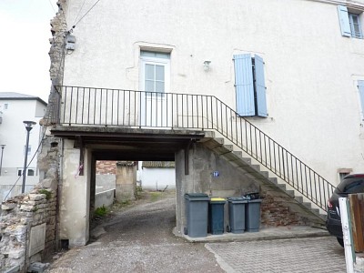 LOCAL COMMERCIAL A LOUER - CHALON SUR SAONE - 19 m2 - 60�&euro; HC et HT par mois