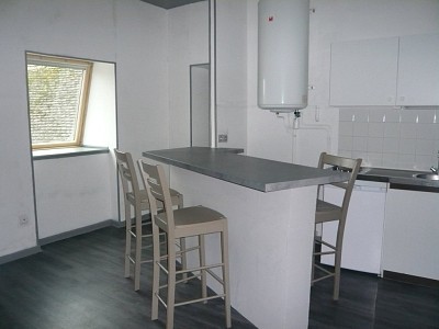 APPARTEMENT T1 A LOUER - CHAGNY - 32.49 m2 - 304 € charges comprises par mois