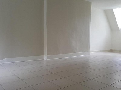APPARTEMENT T2 A LOUER - CHALON SUR SAONE - 29.99 m2 - 434 € charges comprises par mois